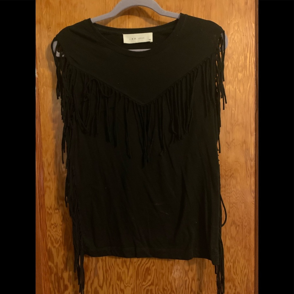 Muscle tee with fringe
